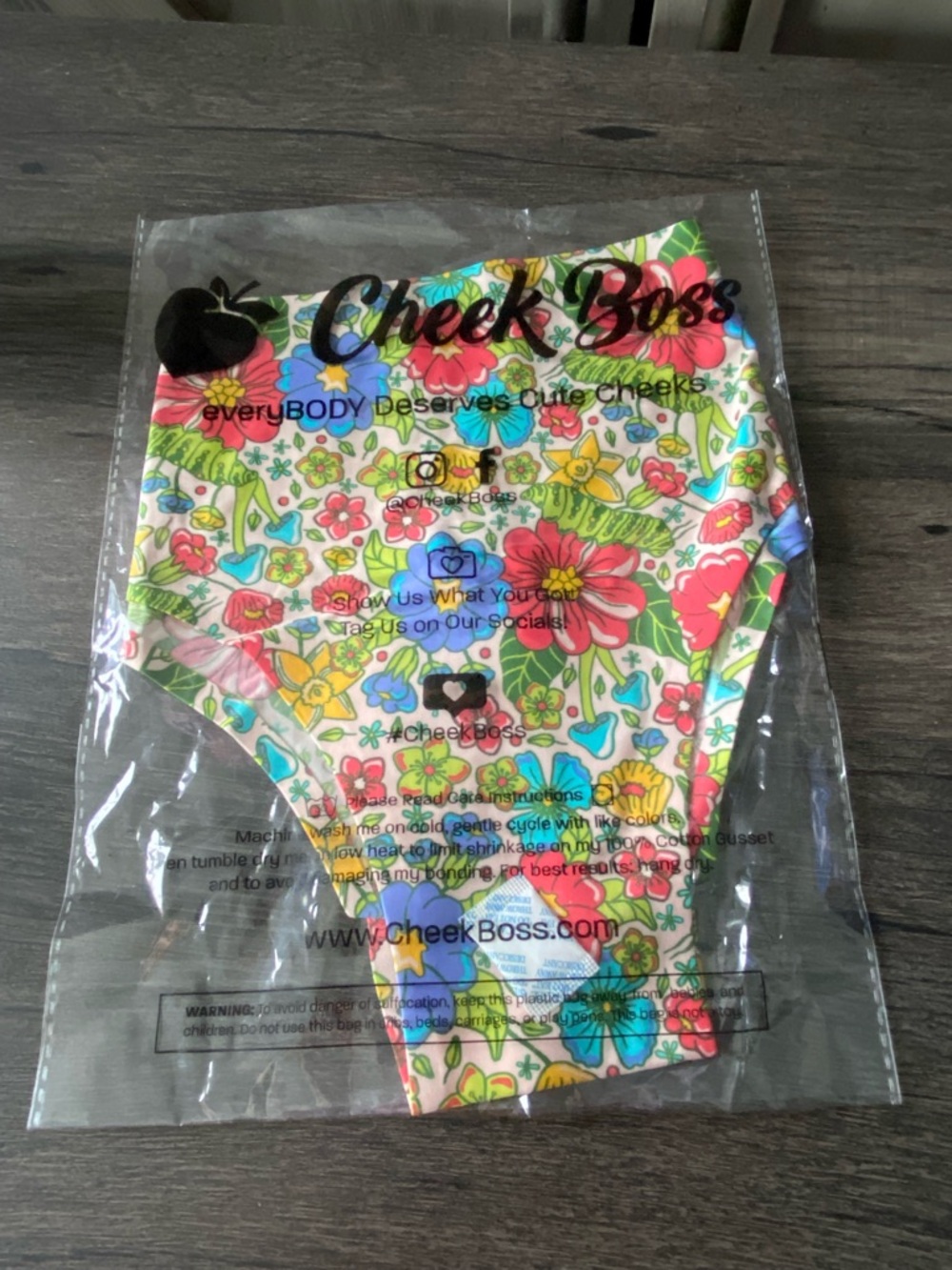 Cheek Boss Pink Floral Caterpillar Mushroom Cheeky Underwear Panty Size L NWT